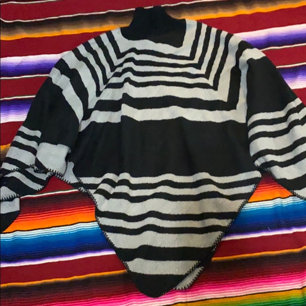 Poncho sweater